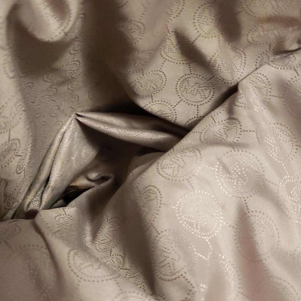 Bag - Picture 3 of 7